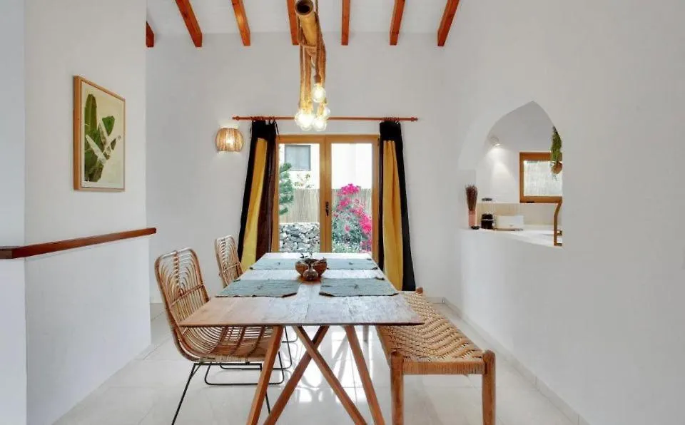 Villa Amrita La Oliva 0*,  Spanien